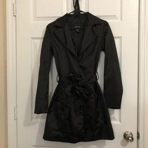 Trench Coat with Waist Tie